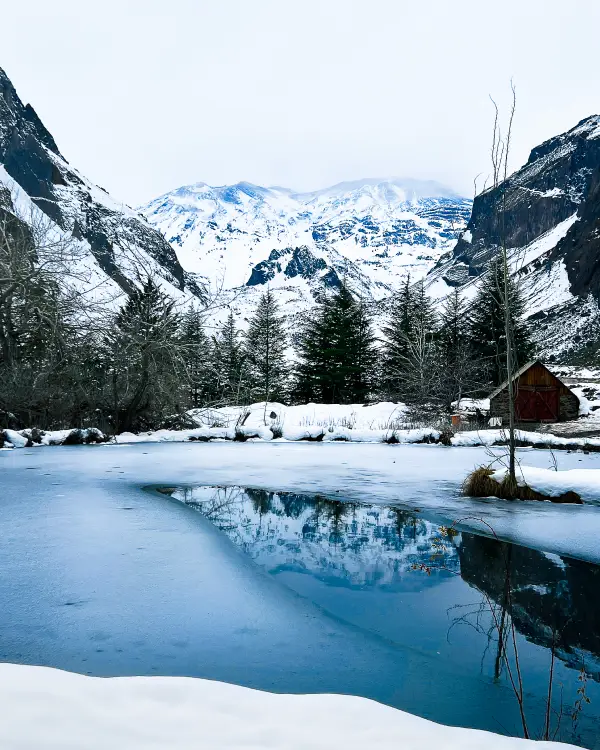 Dia De Neve No Refúgio Com Transporte - Andes Experience